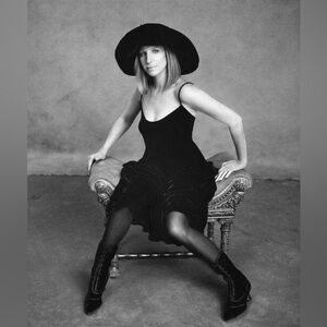 Unlisted Closet Item